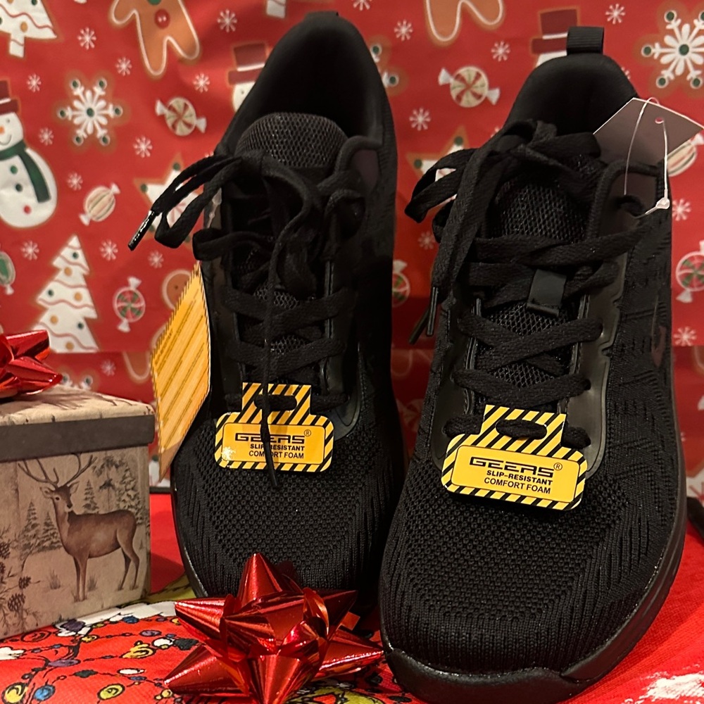 GEERS MENSBLACK SNEAKERS!!!!!!!